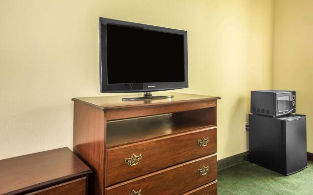 Quality Inn Pleasantville