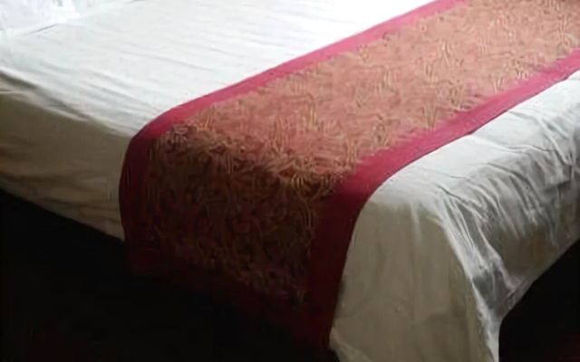 Longyun Hotel