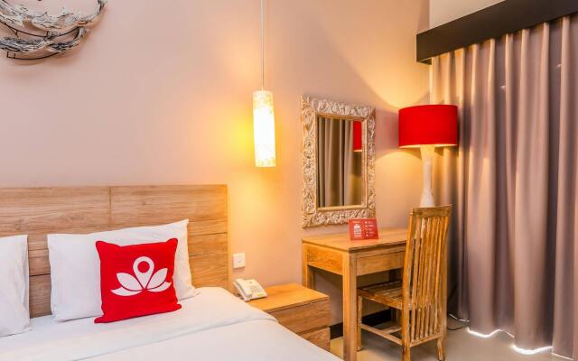 ZEN Premium Seminyak Eka Laweya