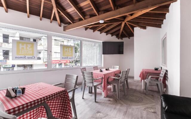 3H HOTEL Av 70