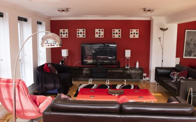 Hydro City Center Penthouse