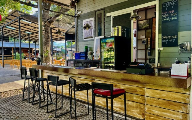 Revolution Pai - Hostel