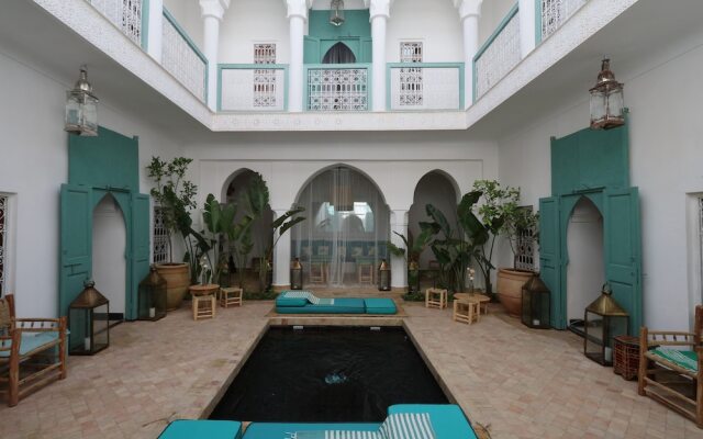 Riad DAR DAR