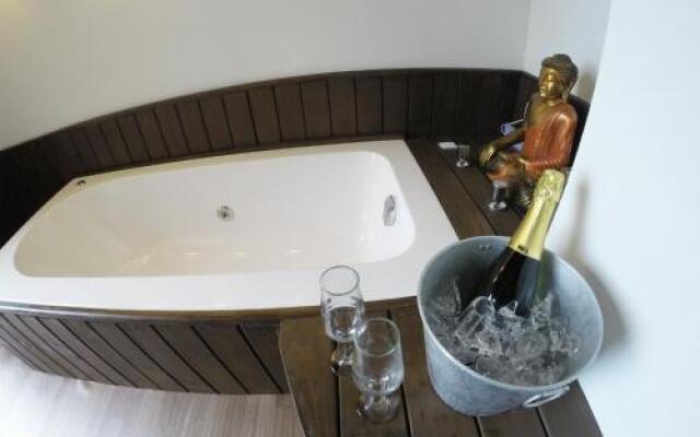Albergue Explorer - Hostel