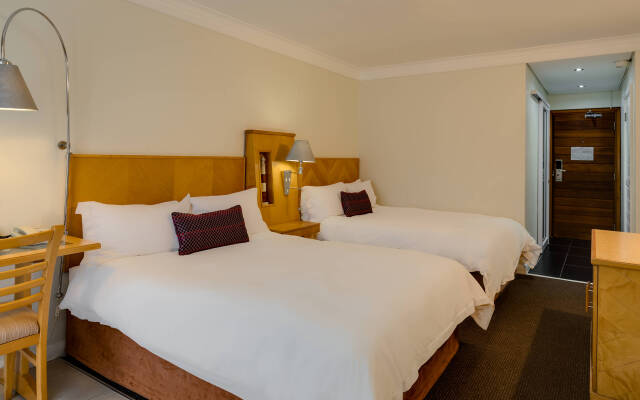 Protea Hotel by Marriott Knysna Quays