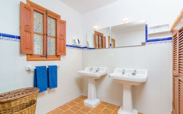 CAN Toni DE SA Bogura SIS