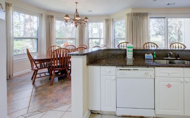 Turnberry 8573