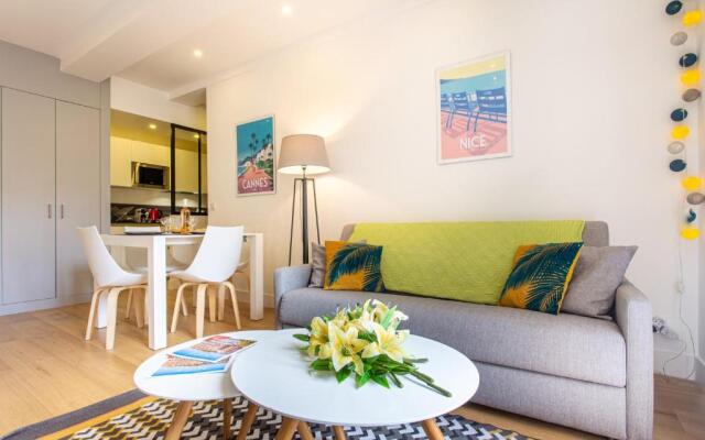 Jj8 - Magnifique 3Pieces, Entierement Renove, Clim, Vieux-Nice