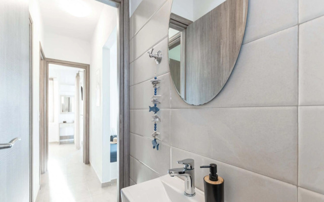 Evripus Suites Hotel