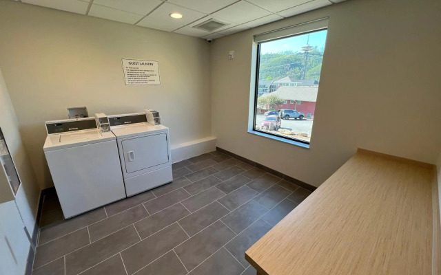 Comfort Suites Gatlinburg Downtown-Convention Center