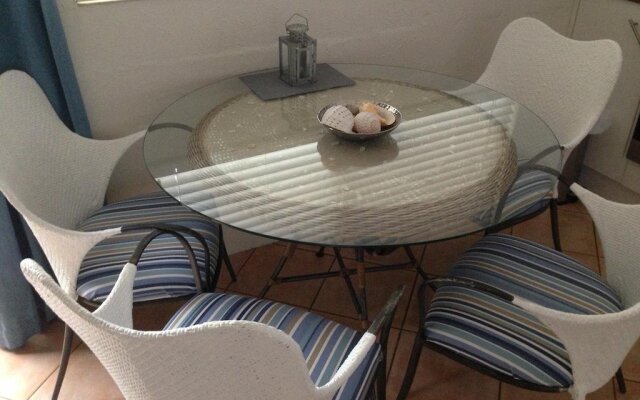 Riverina Beach Villa
