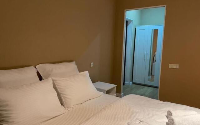 Relax Guest House