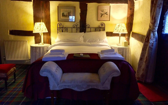 Thatched Cottage Hotel