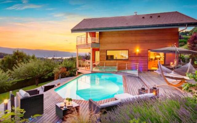 Villa Flying Dragon - OVO Network