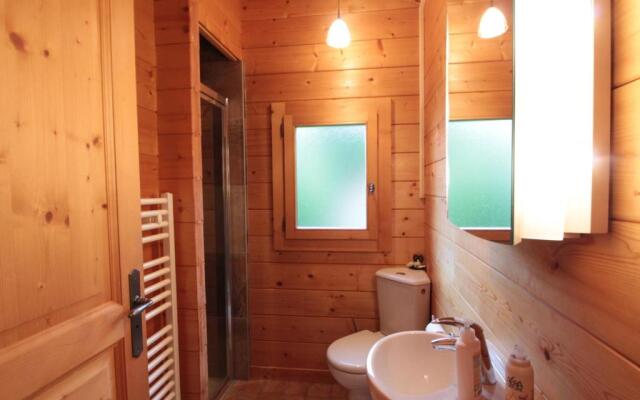 Chalet Les Carroz d'Arâches, 4 pièces, 8 personnes - FR-1-572-49