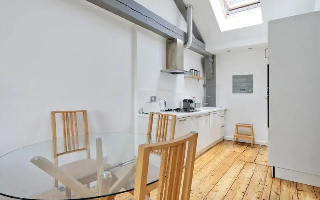 Spacious 1 Bed 1 Bath Southwark