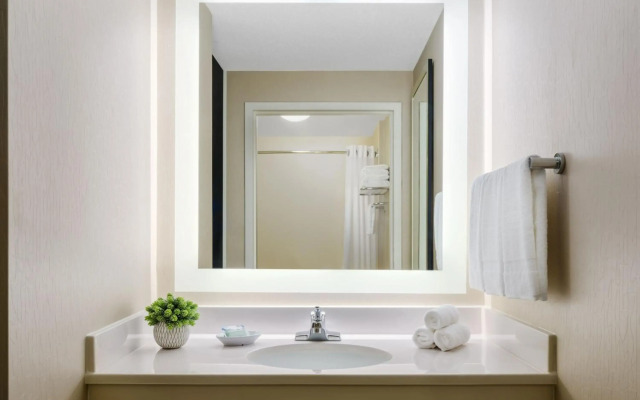 SpringHill Suites Manchester-Boston Regional Airport
