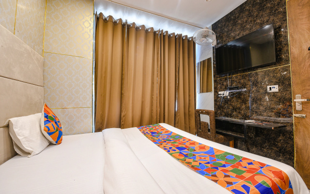 Fabhotel The Dreams