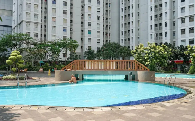 Good And Nice Studio At Green Bay Pluit Apartment
