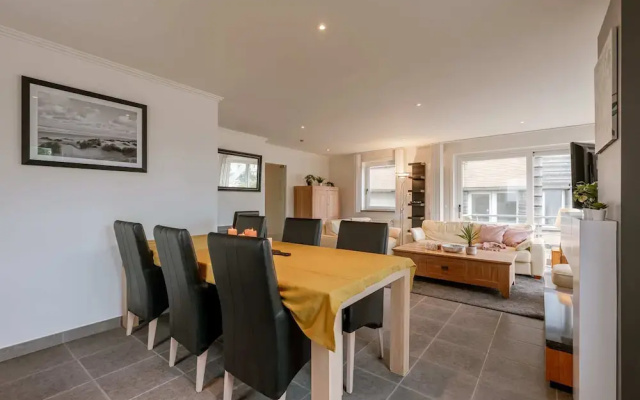 Huswell - Family Apartment With Parking