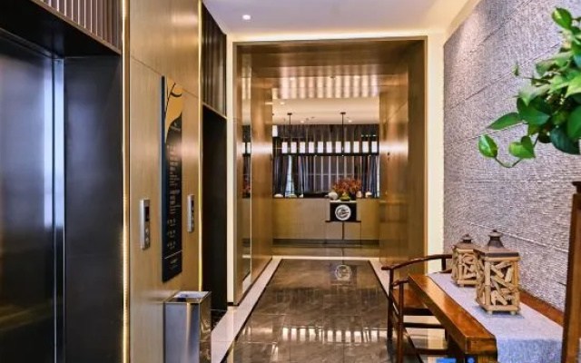 JiaYuGuan RuiCheng Sunac Hotel