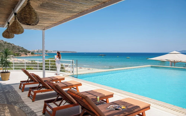 The River Suites - Adults Only