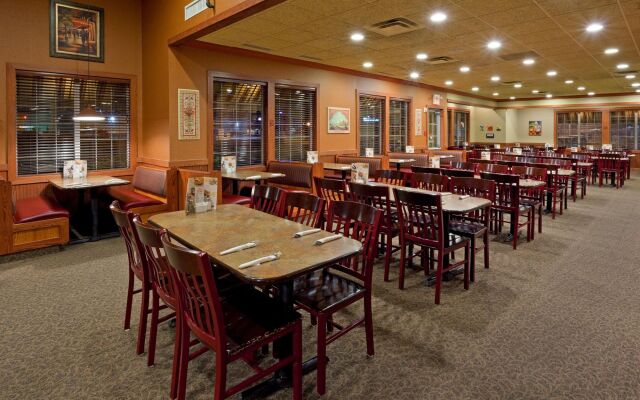 Holiday Inn Hotel & Suites Regina by IHG