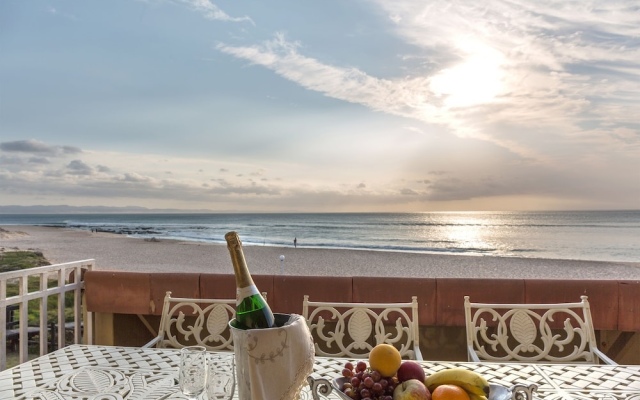 Jeffreys Bay Beach Accommodation