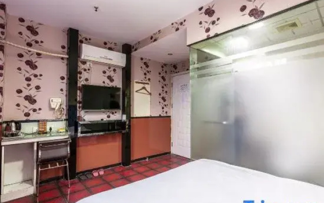 Shanghai Hongtu Business Hotel