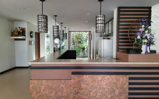 Tachawan Resort & Restaurant