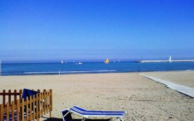 Hotel Tritone