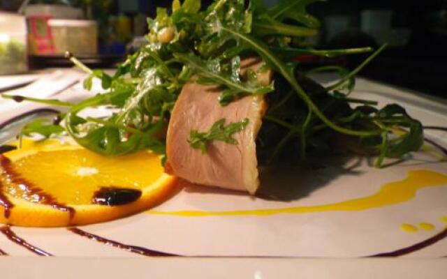 Laburnum Guest House at Bistro En Glaze