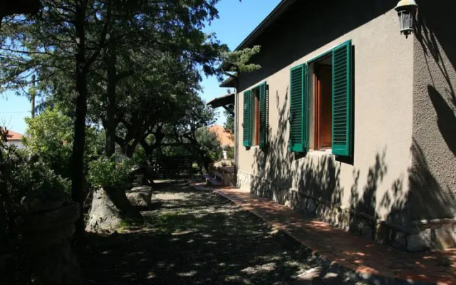 Castiglioncello – Detached House