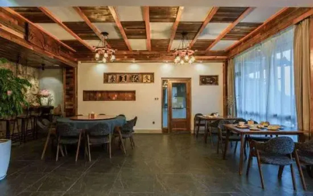 Xiaoshulin Shishang Hostel