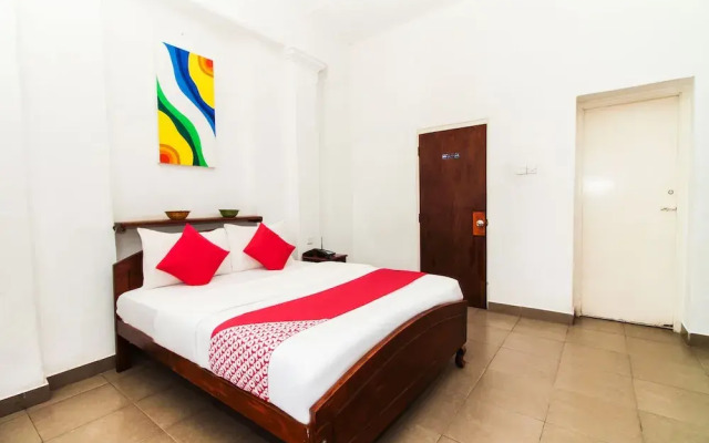 OYO 228 Sea View Apartment