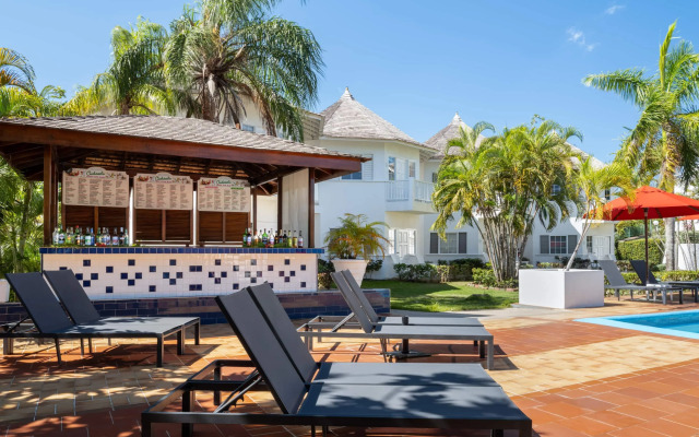 Decameron Club Caribbean Runaway Bay, Ramada All-Inclusive Resort