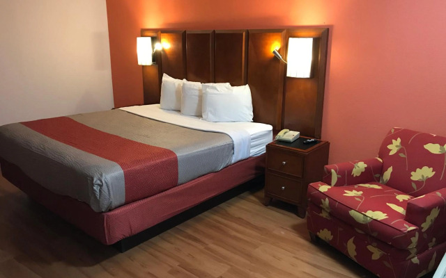 Motel 6 Van Buren, AR