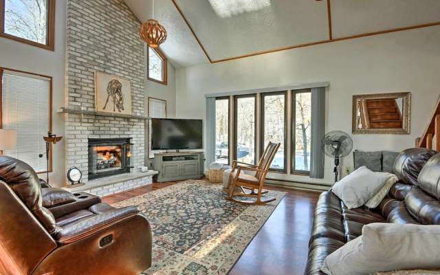 Poconos Vacation Rental w/ Pool Access & Hot Tub!