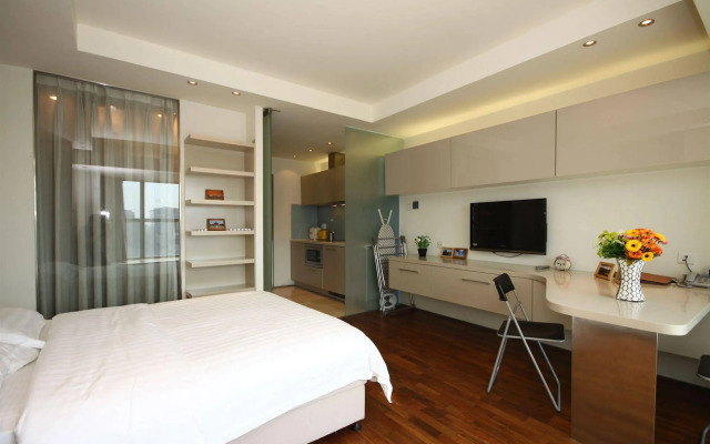 Rich & Young Seasons Park Service Apartment
