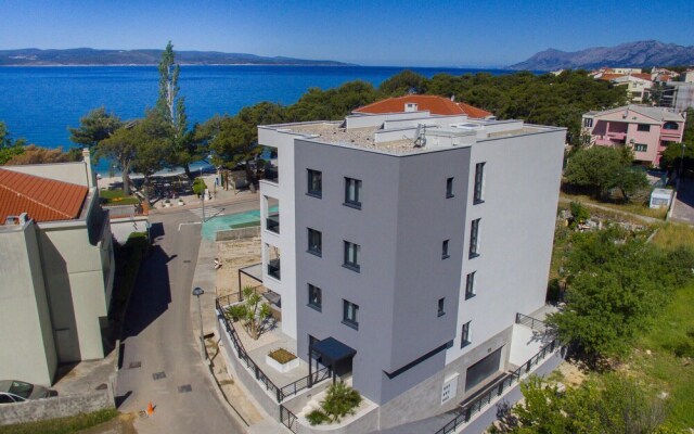 Stunning Apartment in Promajna With Wifi and 2 Bedrooms