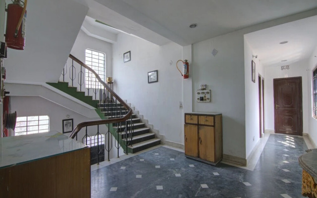 The Mapple by OYO Rooms