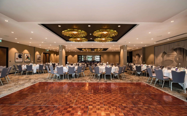 DoubleTree by Hilton Hotel Woking