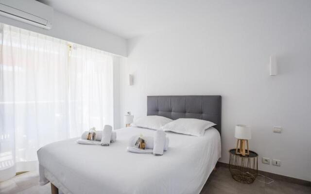 Bright One BDRM Apartment AC-Congress, Beaches by Olidesi