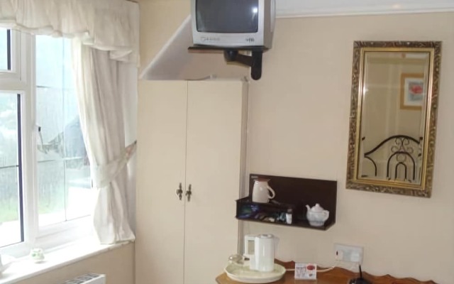 Millstones Country Hotel