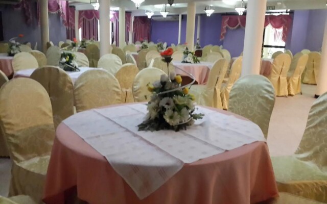 Hotel Eden Garden