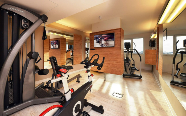 Best Western Plus Delta Park Hotel