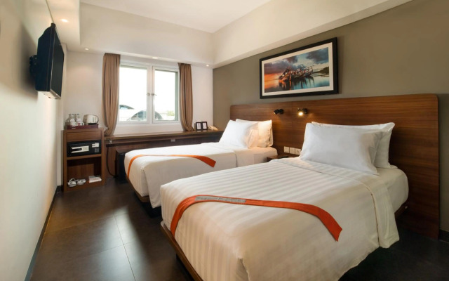 J4 Hotels Legian