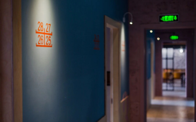 Back2Me - Hostel
