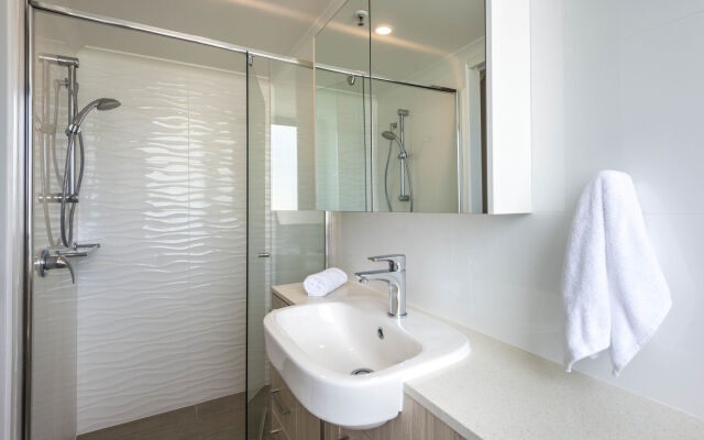 Centrepoint Holiday Apartments