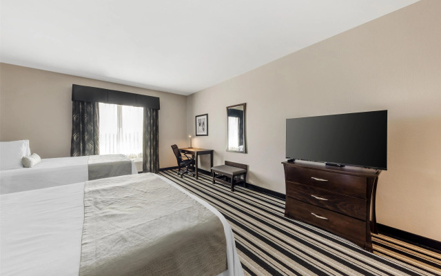 Best Western Plus Sand Bass Inn & Suites